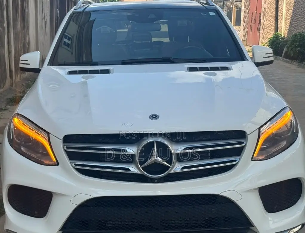 Mercedes-Benz GLE-Class GLE 400 4MATIC 2018 White