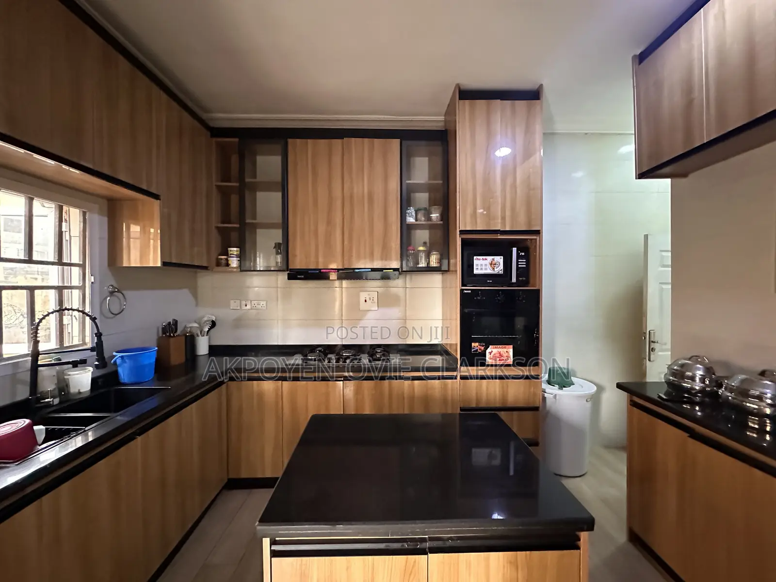 3bdrm Apartment in Wuye for rent