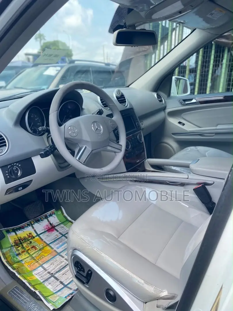 Mercedes-Benz M Class ML 350 4Matic 2011 White