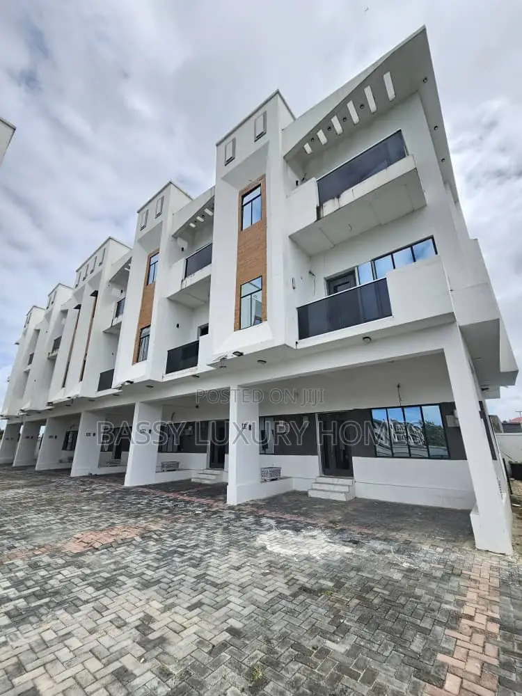 4bdrm Duplex in Abraham Adesanya for sale