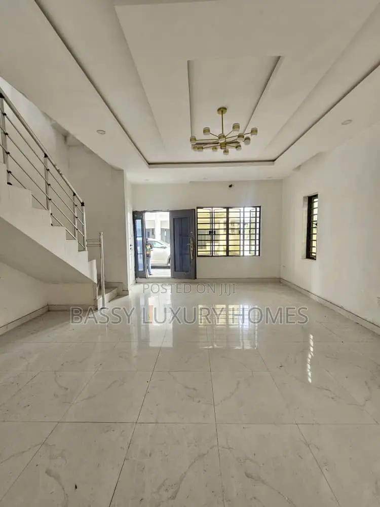 4bdrm Duplex in Abraham Adesanya for sale