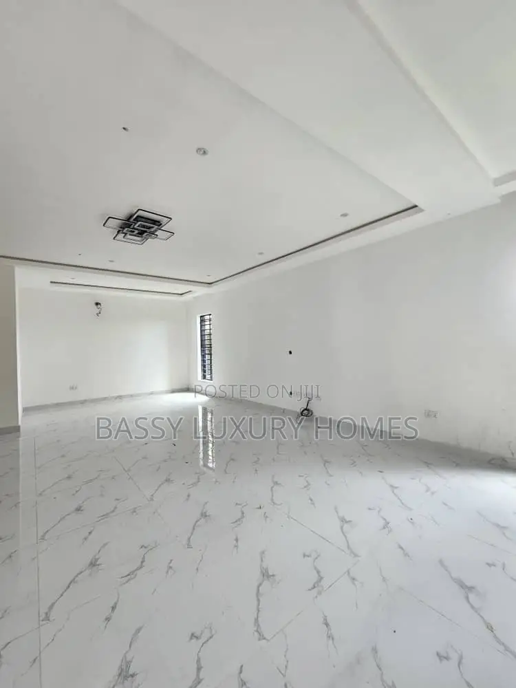 3bdrm Duplex in Abraham Adesanya for sale