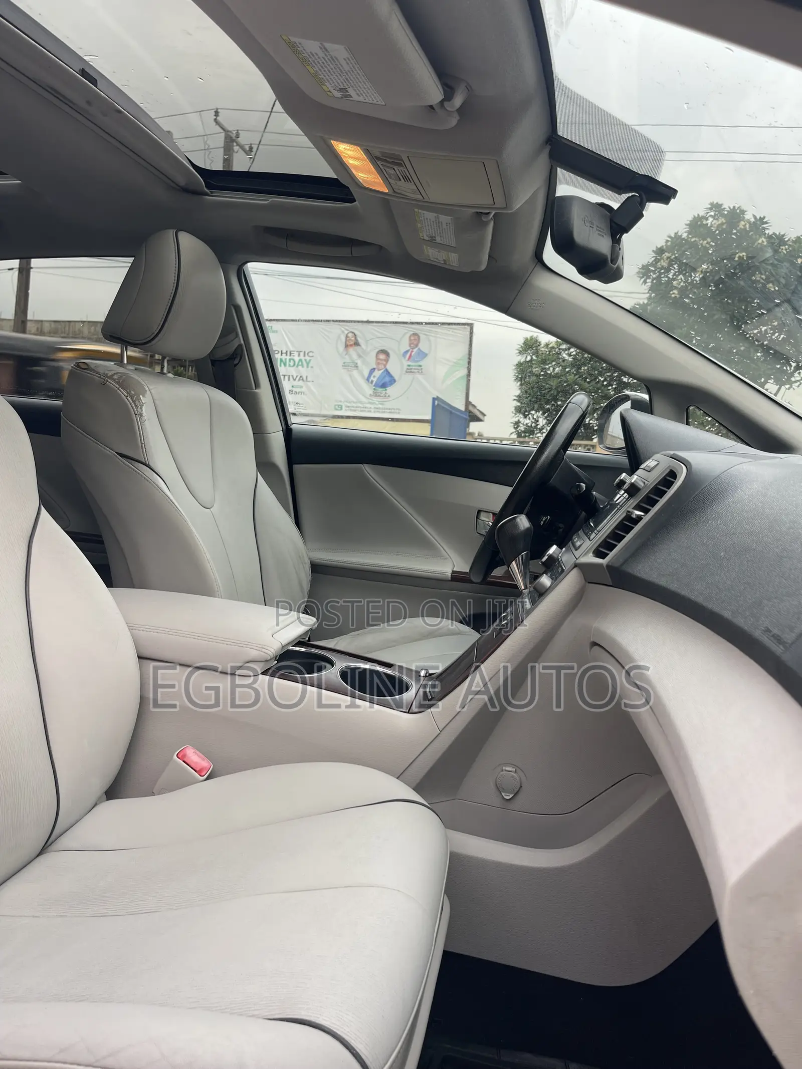 Toyota Venza Limited 2010 White