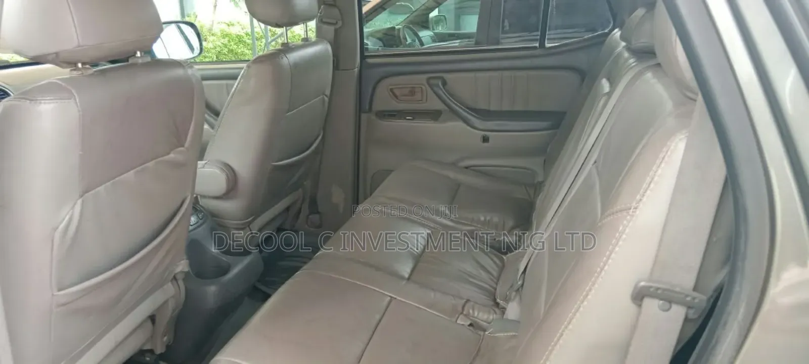 Toyota Sequoia Limited 4dr SUV 4WD (4.7L 8cyl 5A) 2005 Gray