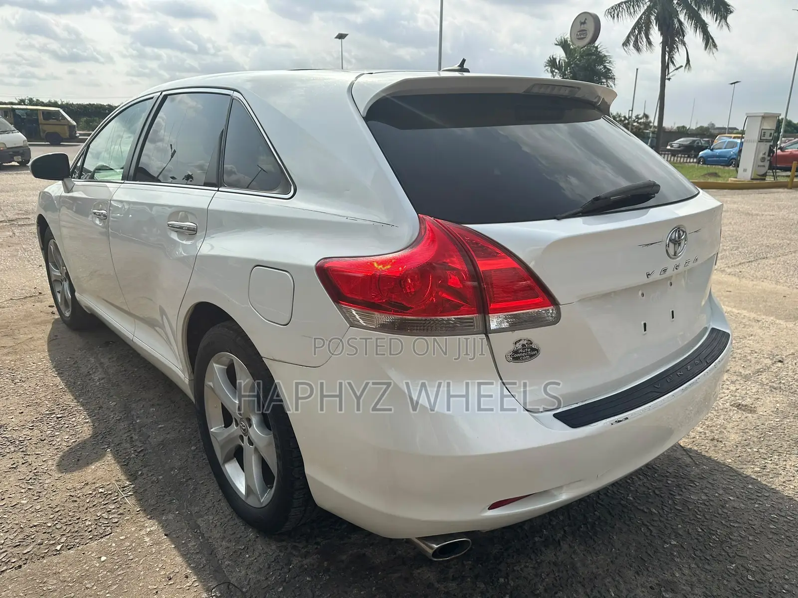 Toyota Venza Limited 2010 White