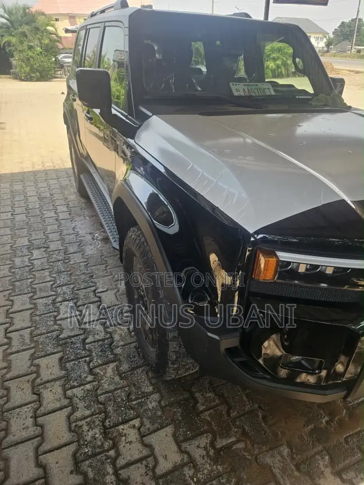 New Toyota Land Cruiser Prado 2.4 Petrol 2025 Black