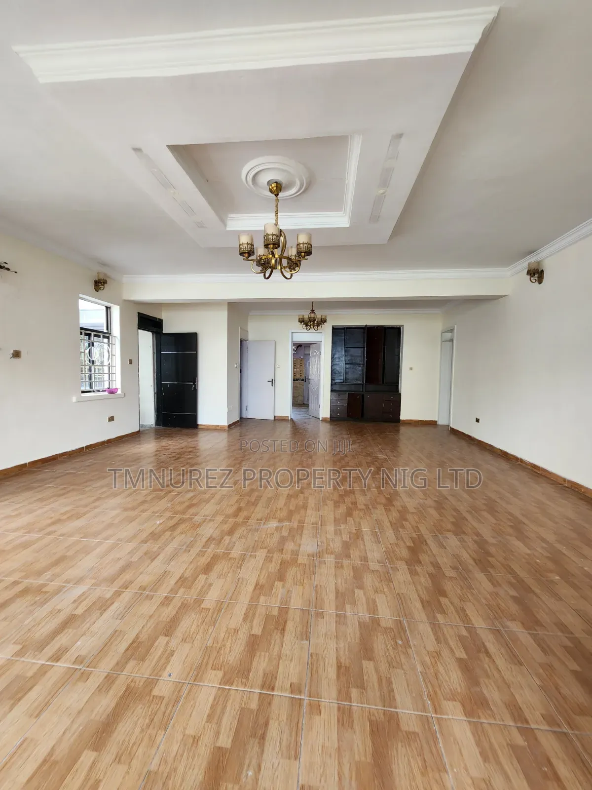 4bdrm Apartment in Kofo Abayomi for rent