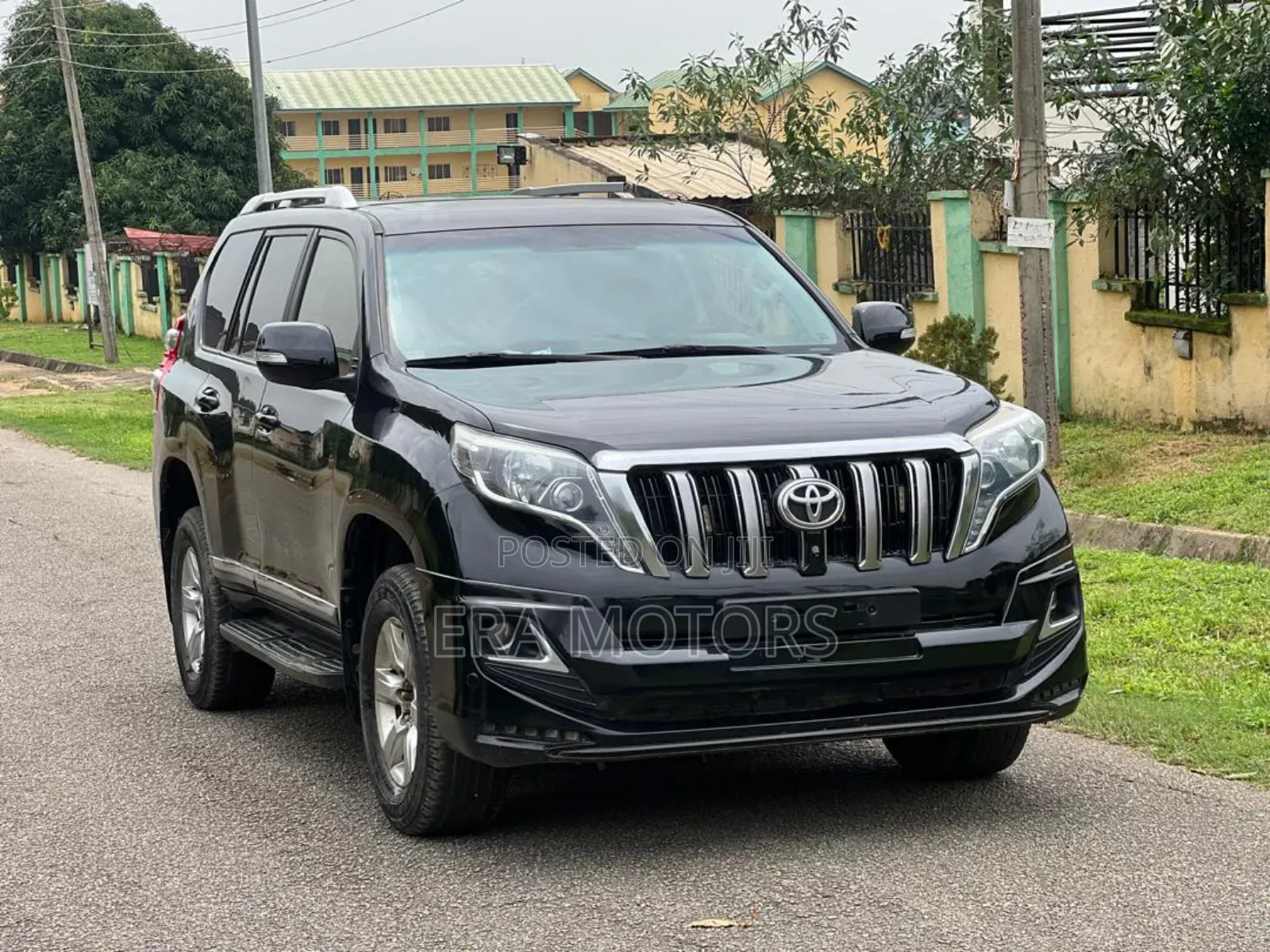 Toyota Land Cruiser Prado 2018 Black