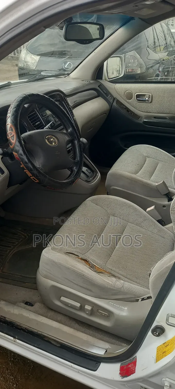 Toyota Highlander 2004 White