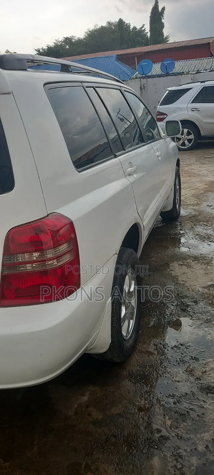 Toyota Highlander 2004 White