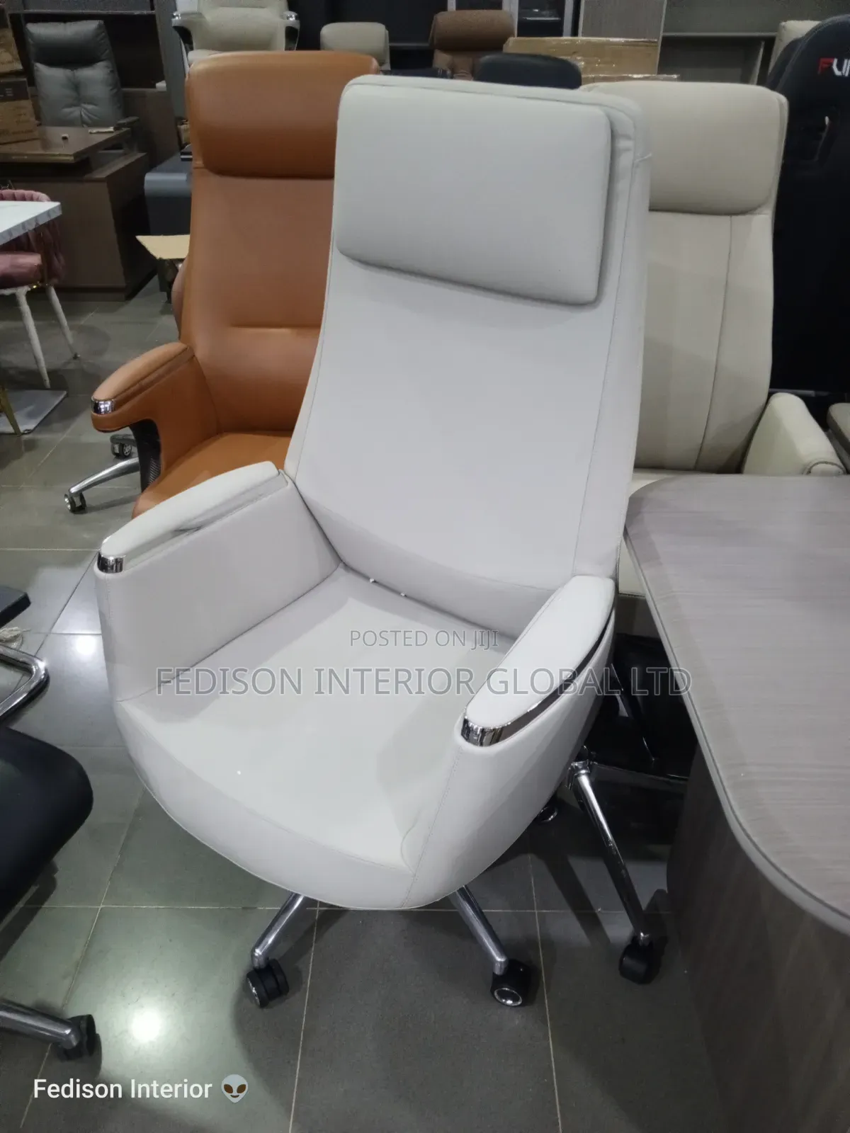 Super Executive Chair