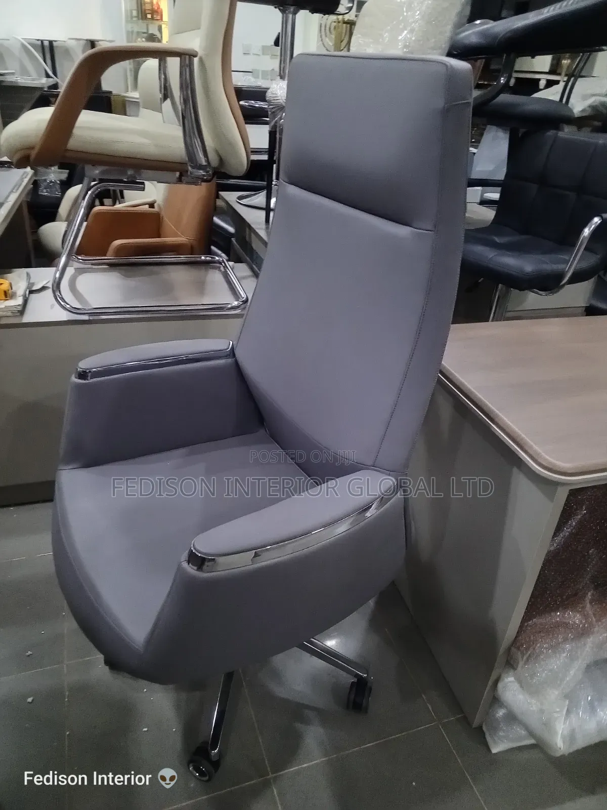 Super Executive Chair