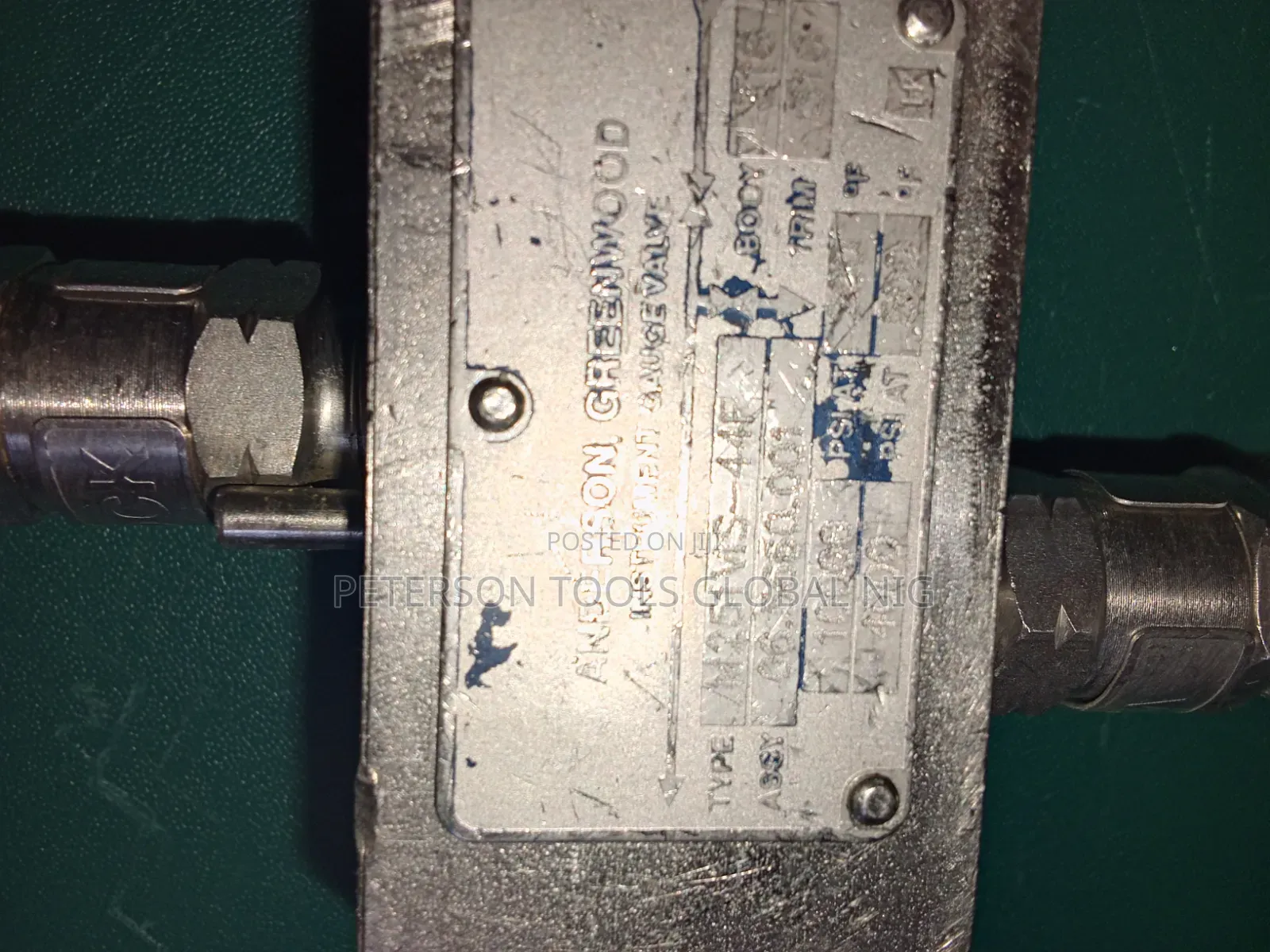 1/2" Double Block and Bleed Valve 10,000psi