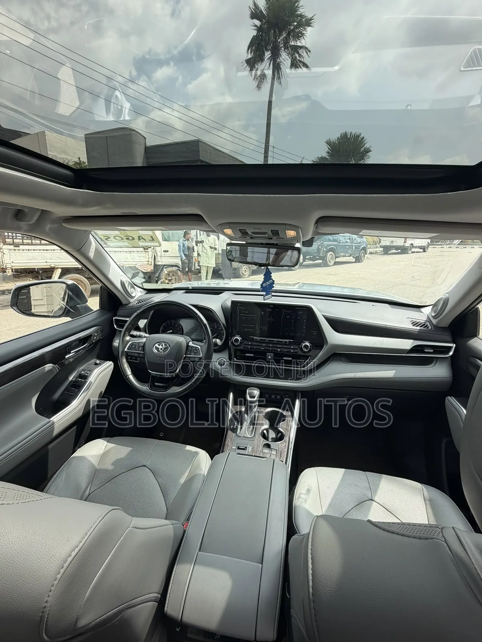 Toyota Highlander Platinum 2021 Silver