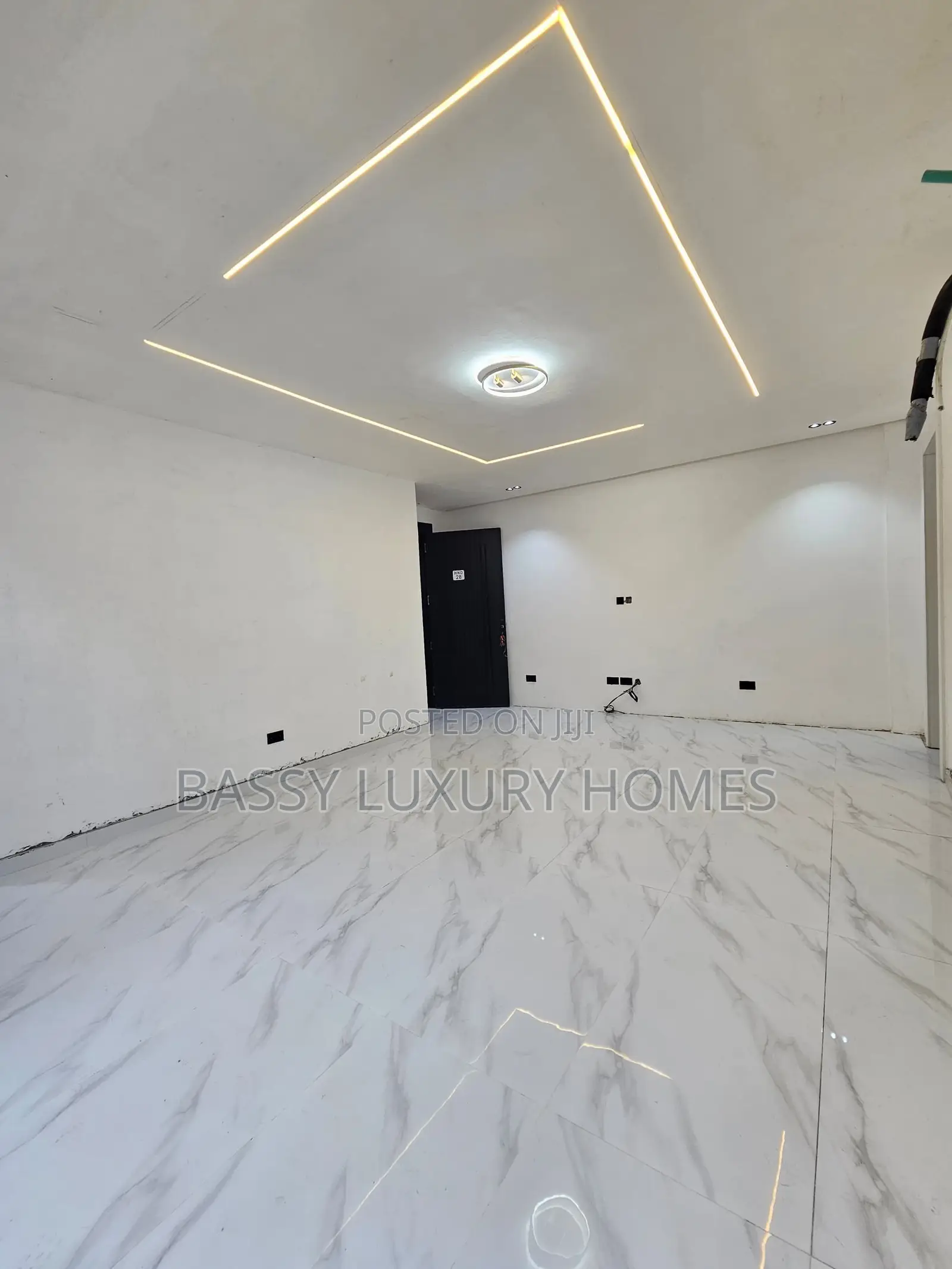 2bdrm Apartment in Lekki for sale