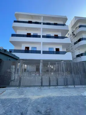 3bdrm Penthouse in Ologolo for sale