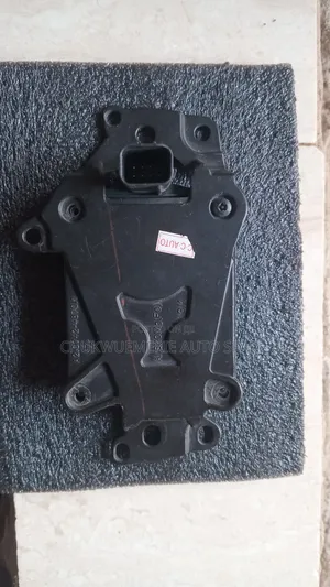 Toyota Camry 2017–2018 Pre-Collision System Sensor – Safety Radar
