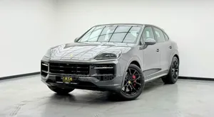 Porsche Cayenne GTS AWD 2025 Gray