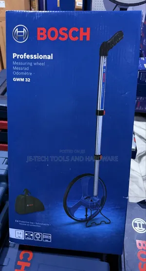 Bosch GWM 32 Professional Distance Measuring Wheel.