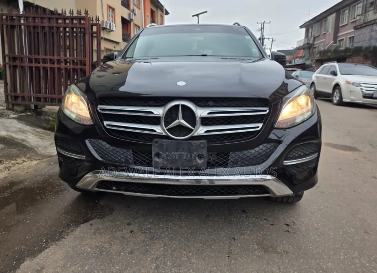 Mercedes-Benz GLE-Class 2016 Black