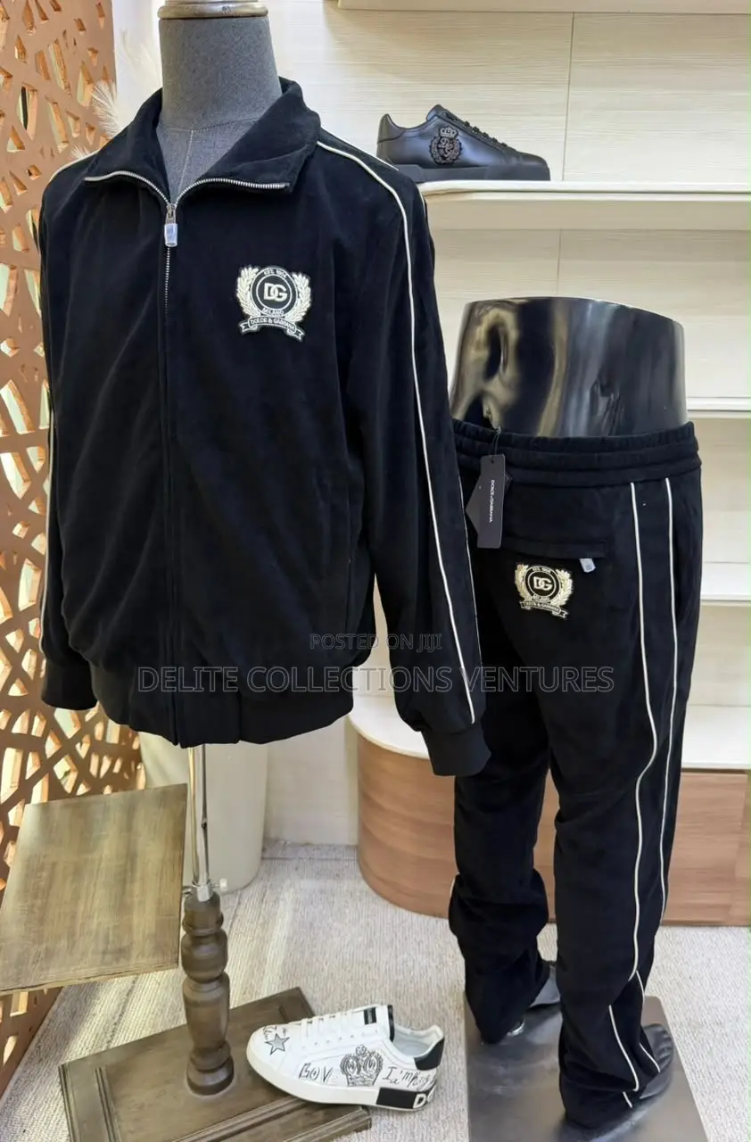 *Original Dolce & Gabbana Set Available in Store M —— XXL