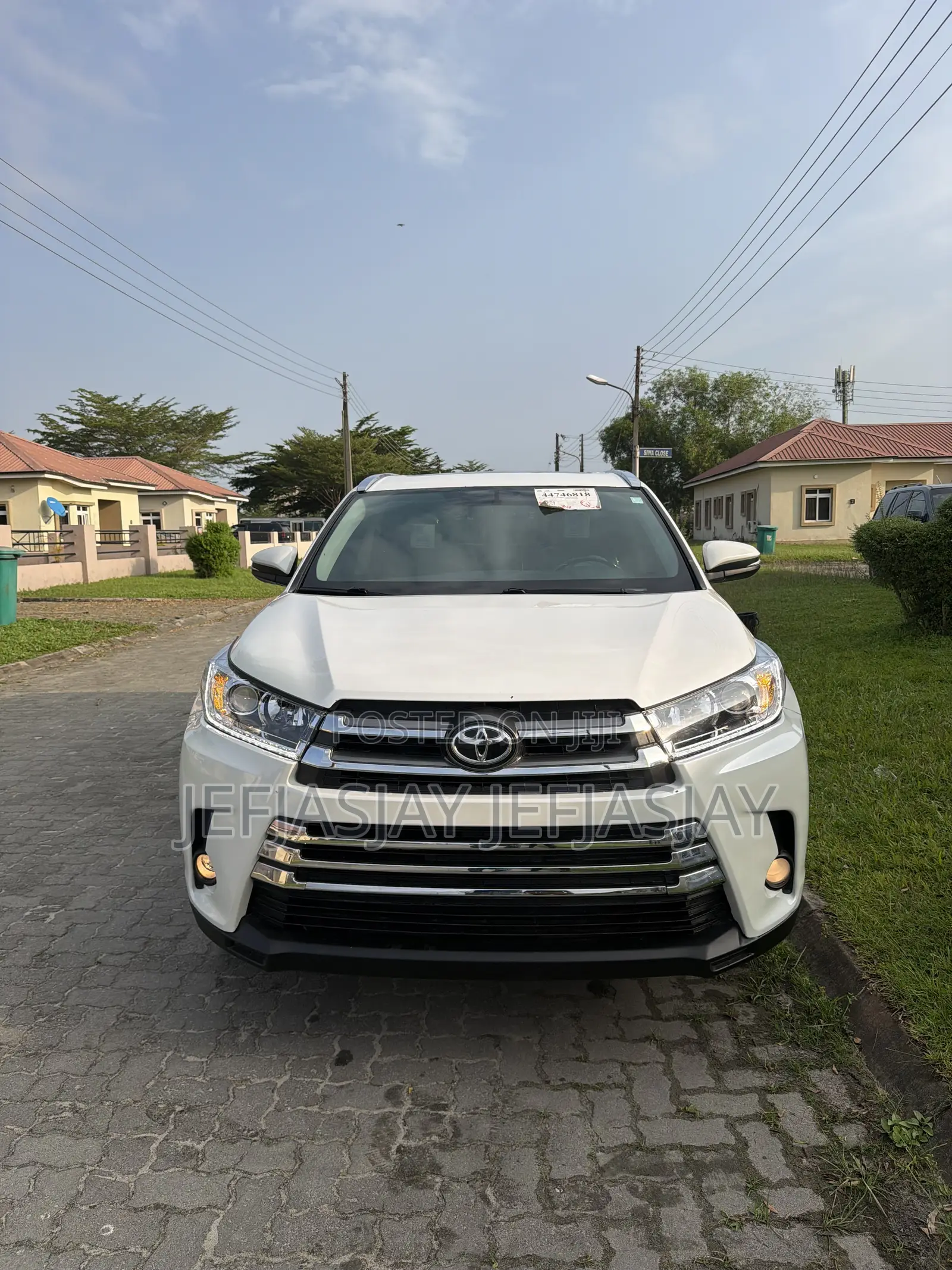 Toyota Highlander XLE 4dr SUV AWD (3.5L 6cyl 6A) 2015 Black