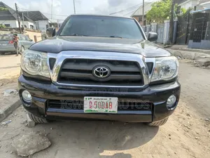 Toyota Tacoma Double Cab V6 Automatic 2010 Black
