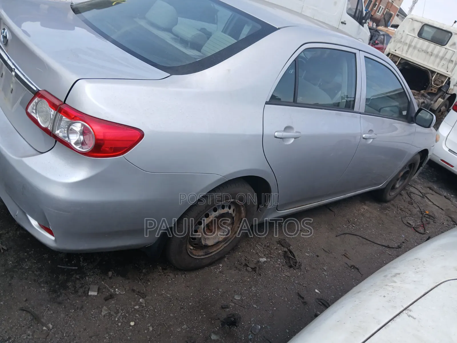 Toyota Corolla 2011 Silver