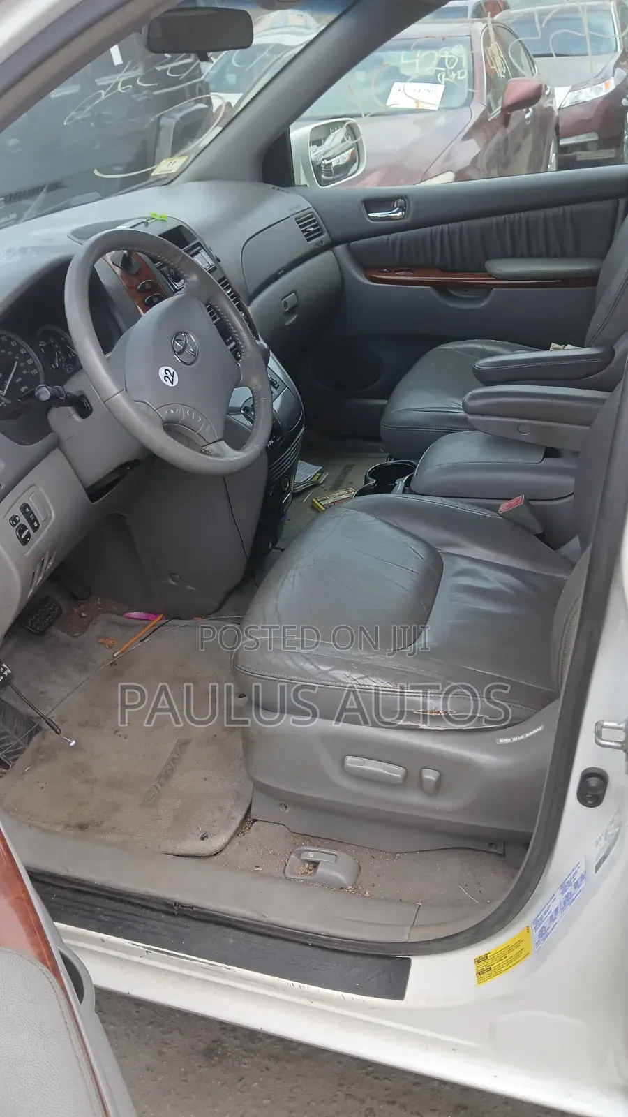 Toyota Sienna 2004 White