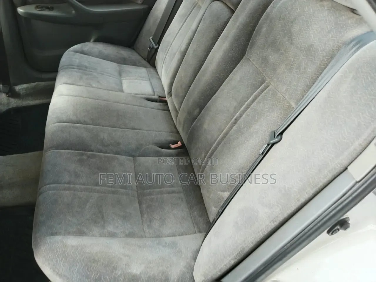 Toyota Camry 2000 White