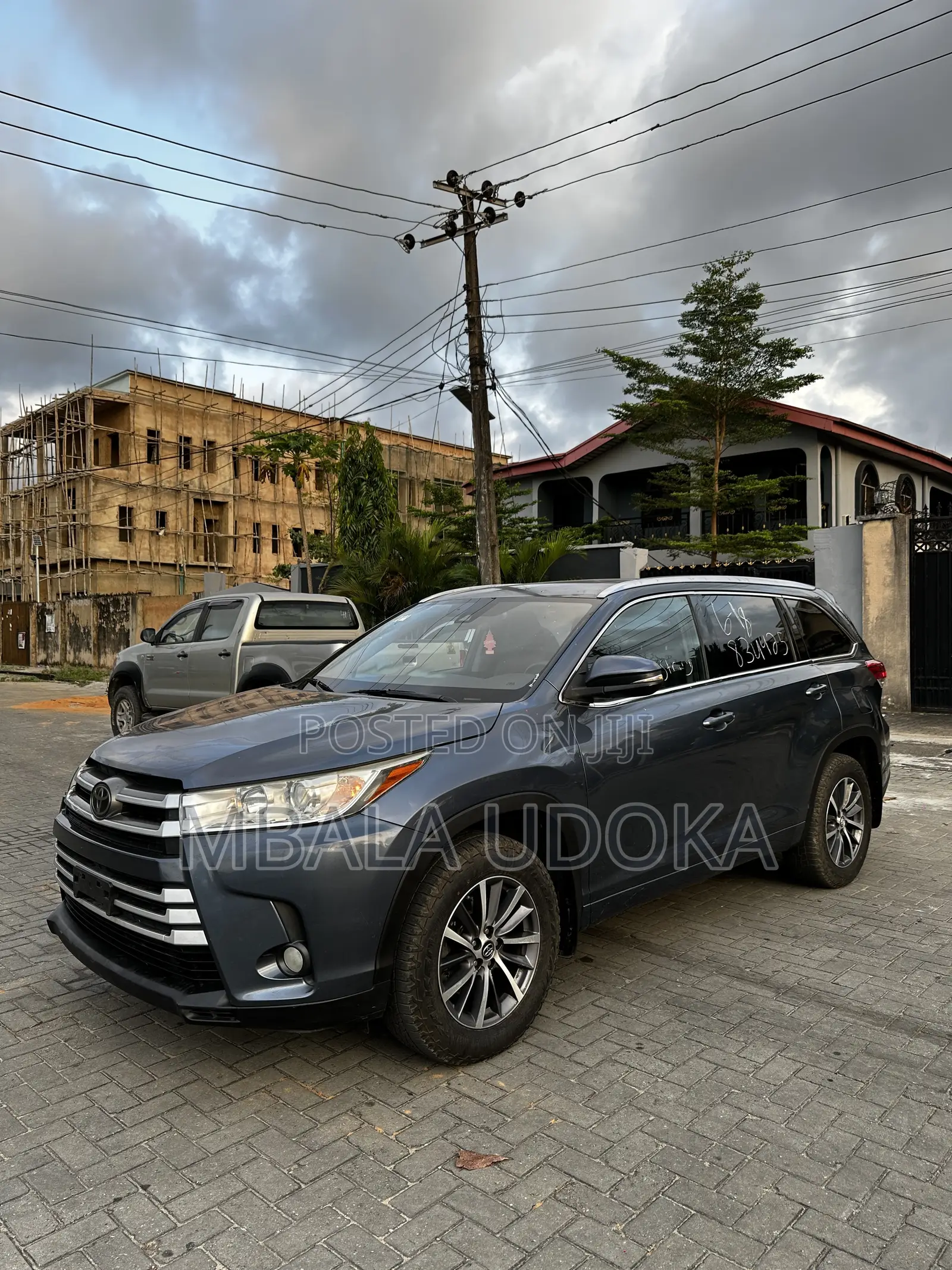 Toyota Highlander 2018 Blue