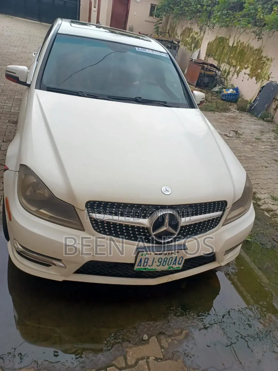 Mercedes-Benz C300 Luxury 4Matic Sedan AWD (3.0L 6cyl 7A) 2010 White