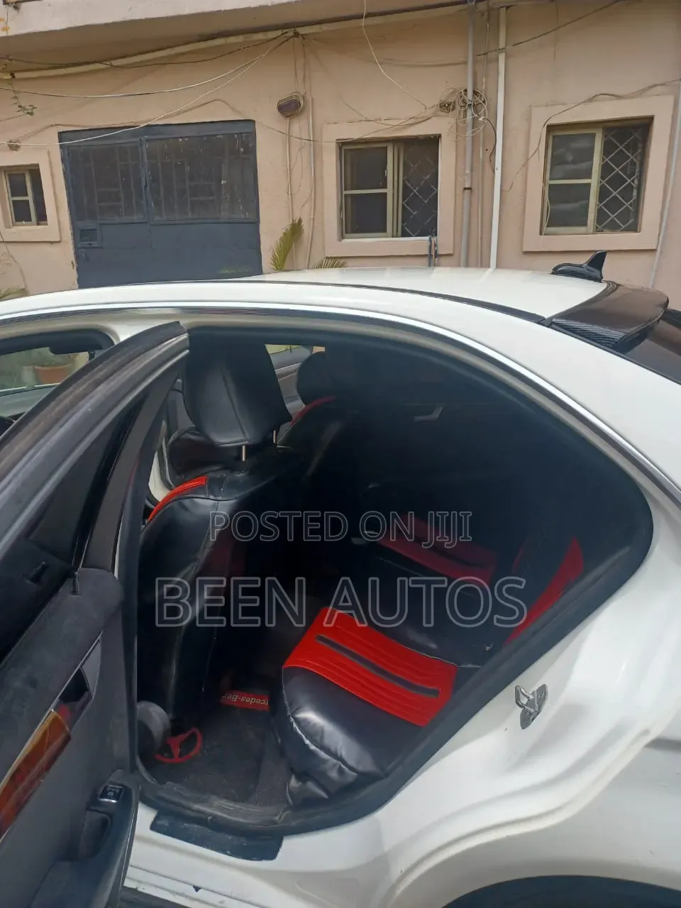 Mercedes-Benz C300 Luxury 4Matic Sedan AWD (3.0L 6cyl 7A) 2010 White