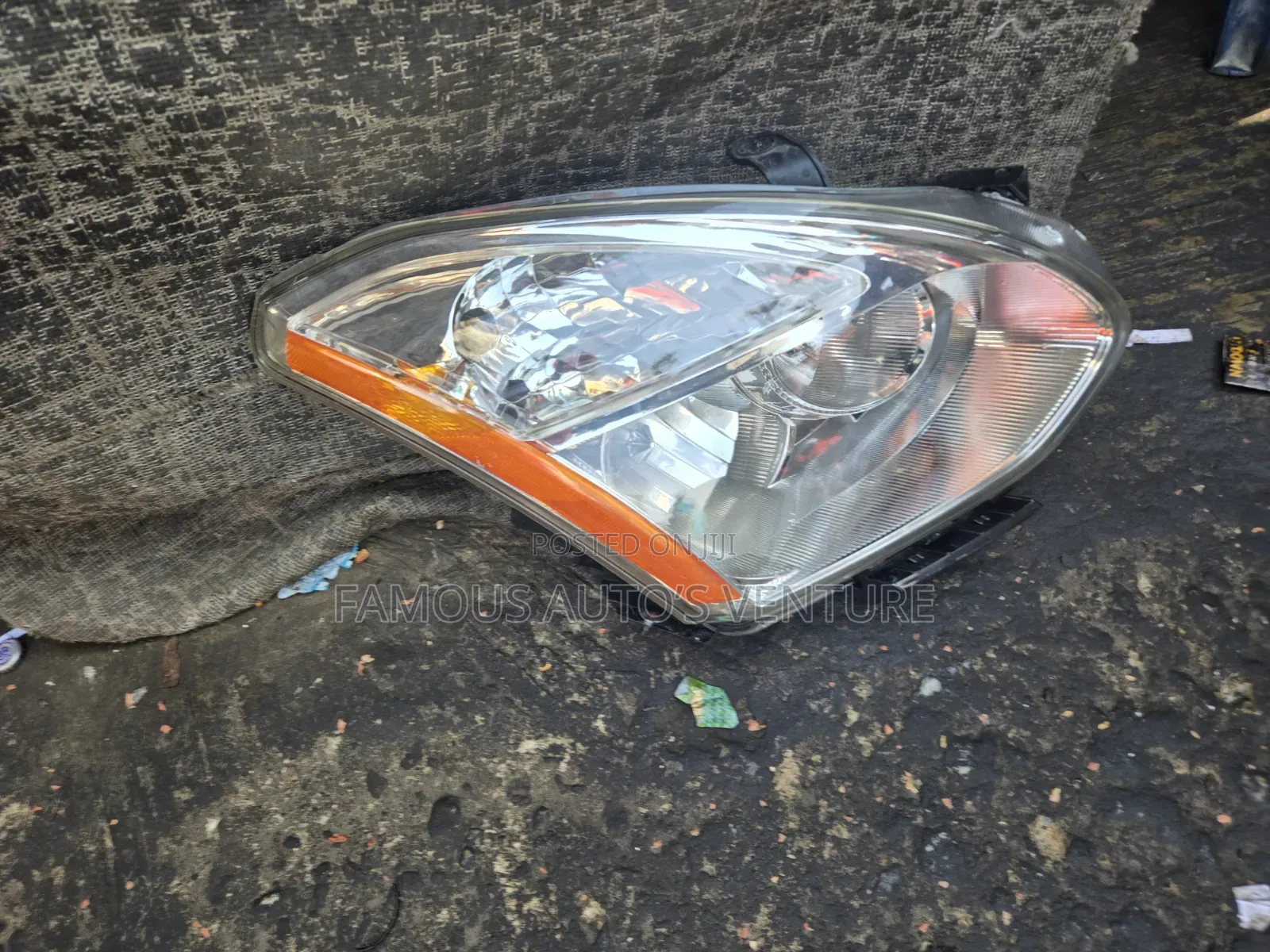 Headlight Nissan Rogue 2008