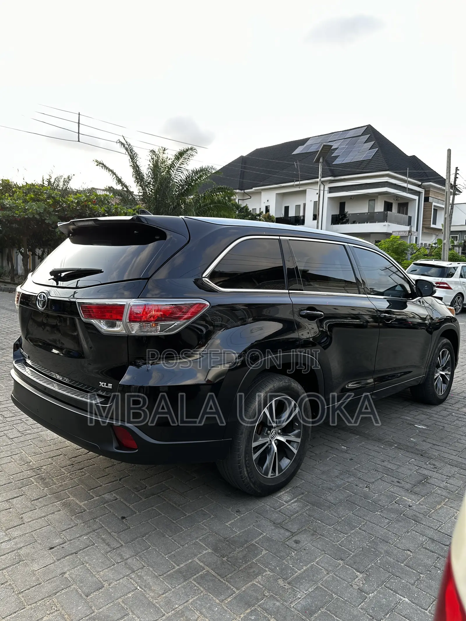 Toyota Highlander XLE V6 4x2 (3.5L 6cyl 6A) 2016 Black