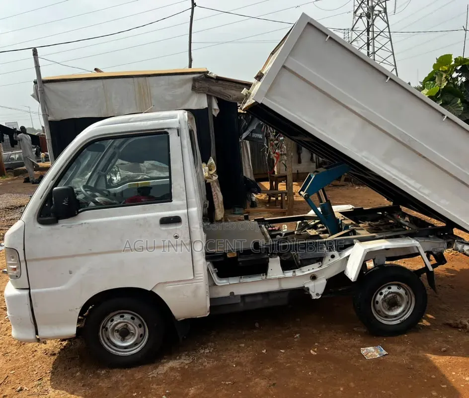 Daihatsu Hijet Mini Truck 2010 White