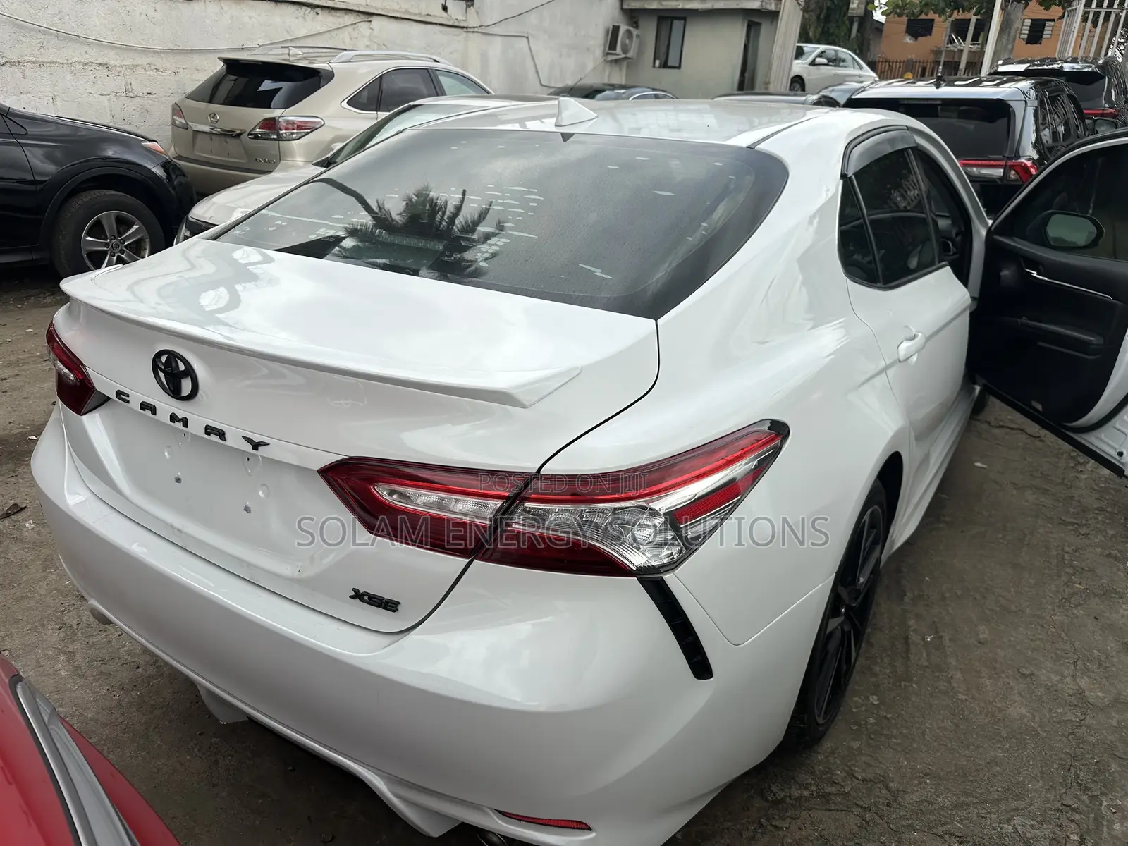 Toyota Camry 2020 White