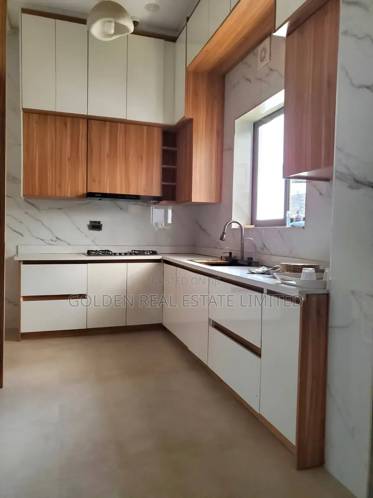 Furnished 5bdrm Duplex in Jahi for sale