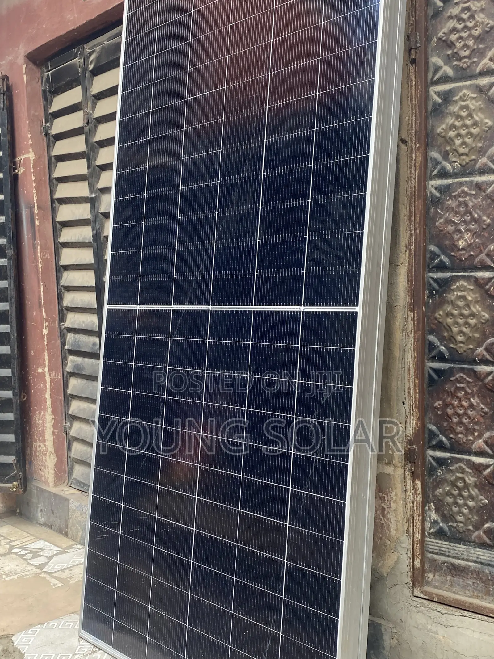 650w Jinko Solar Panel