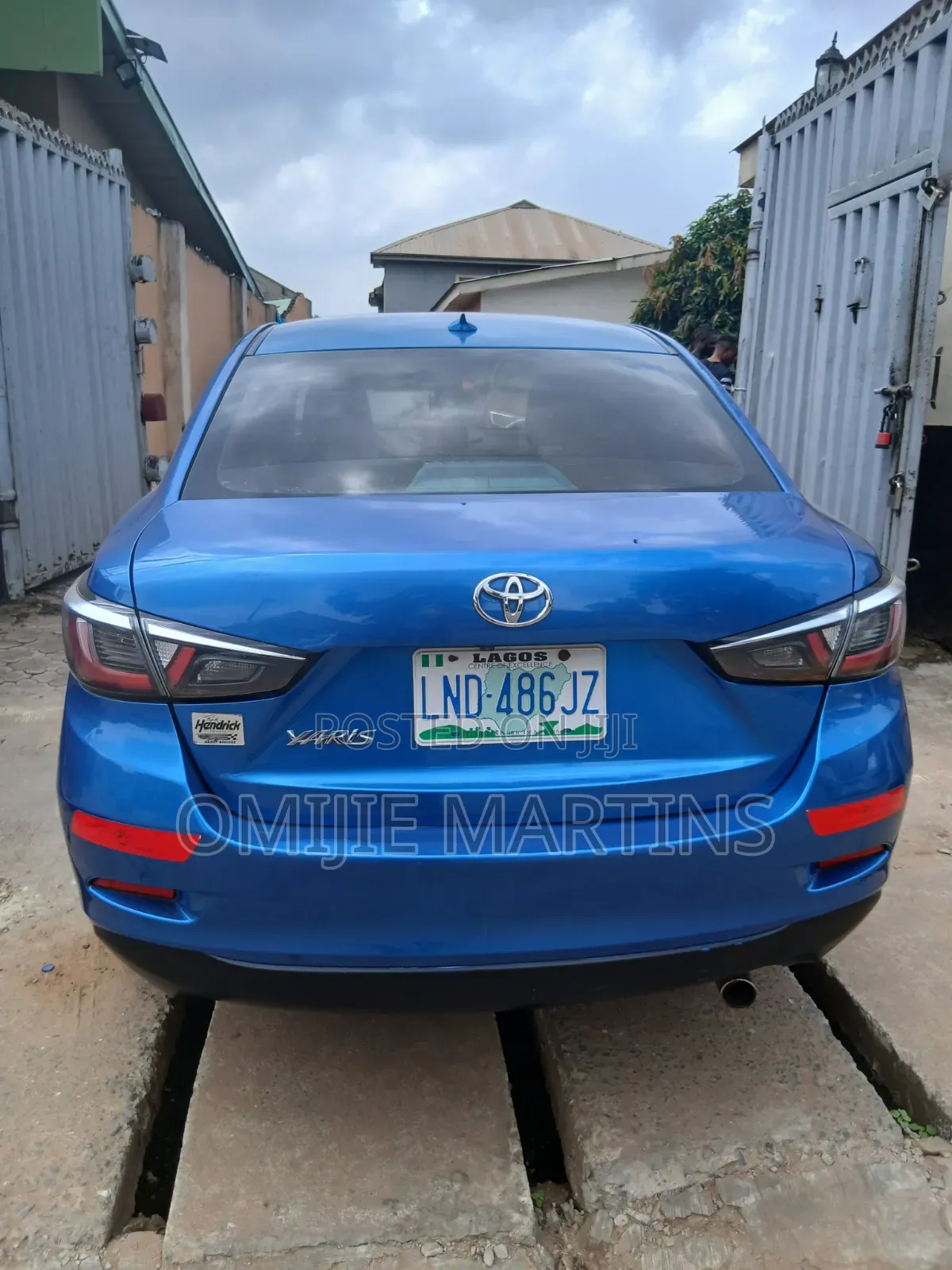 Toyota Yaris 2019 Blue
