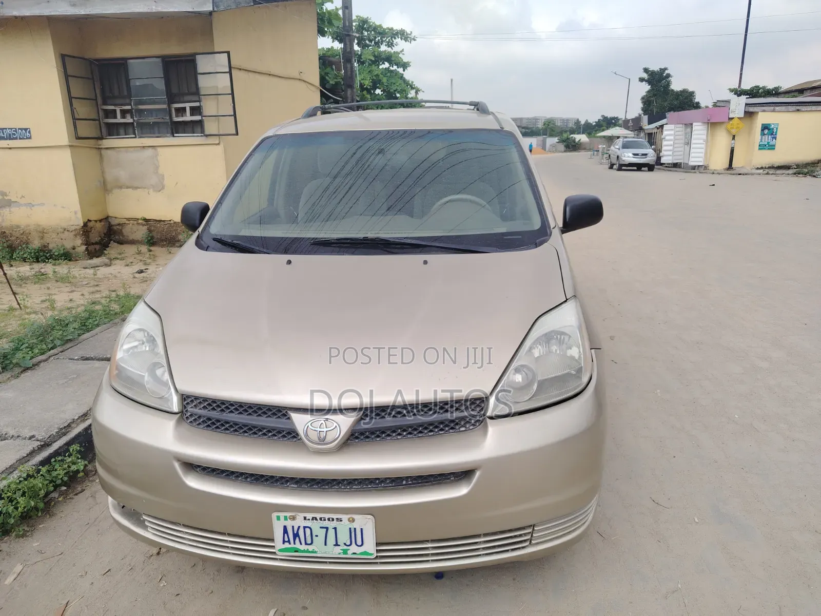 Toyota Sienna 2005 Gold