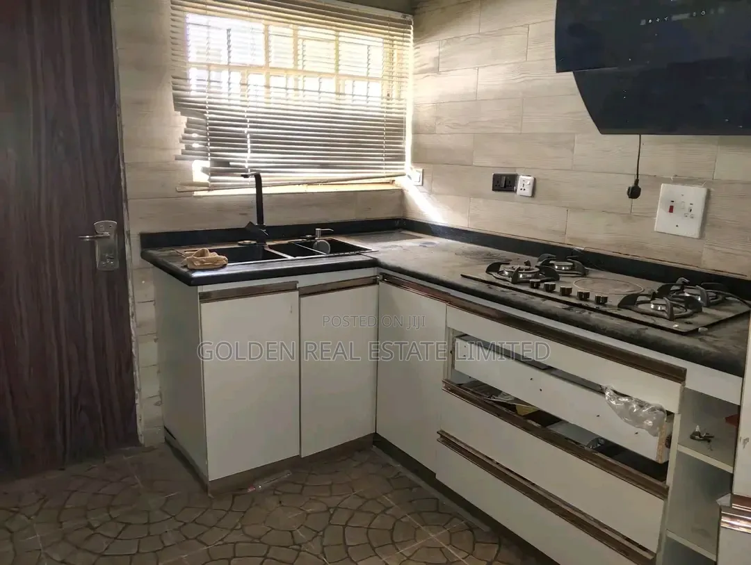 4bdrm Duplex in Maitama for rent