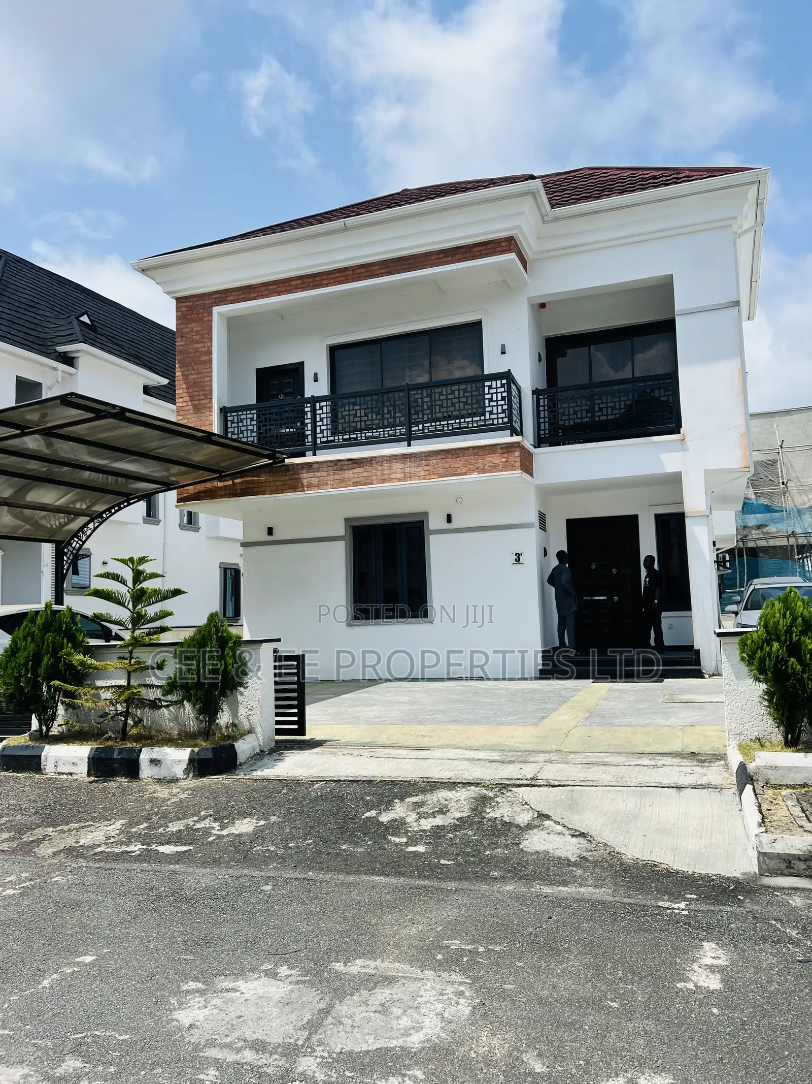4bdrm Duplex in Sapphire Garden, Awoyaya for sale