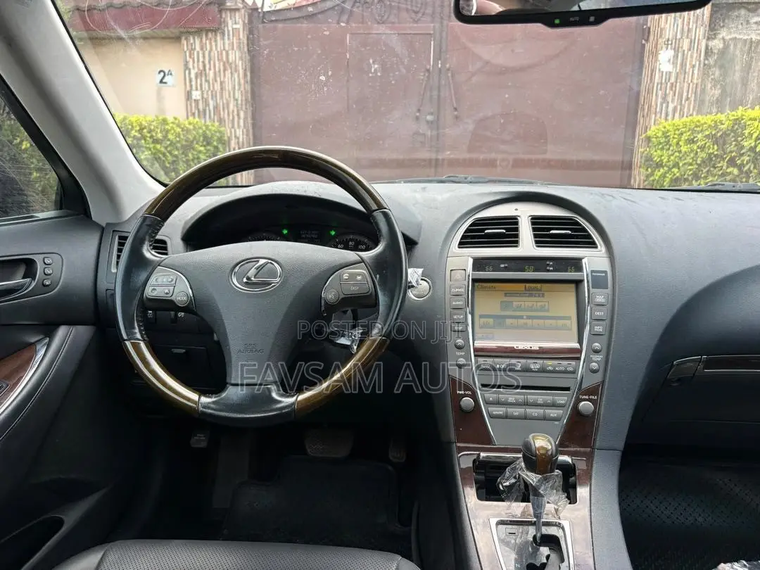 Lexus ES 350 2010 Black