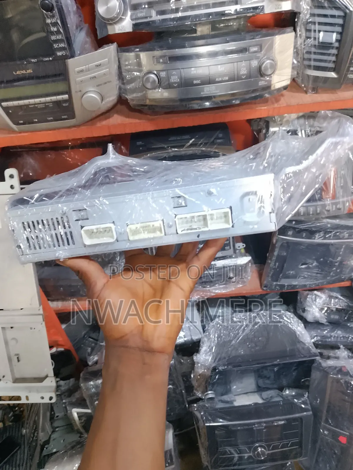 ES350 2008 Amplifier