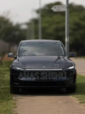 New Tesla Model Y 2025 Black