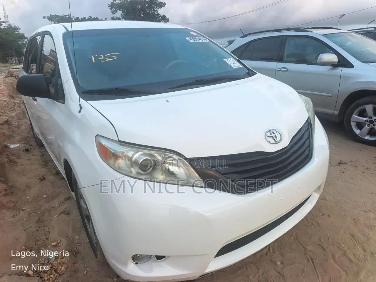 Toyota Sienna L 7-Passenger 4dr Minivan (3.5L 6cyl 6A) 2014 White