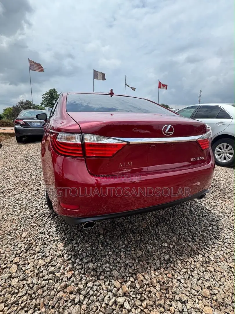 Lexus ES 350 FWD 2014 Red