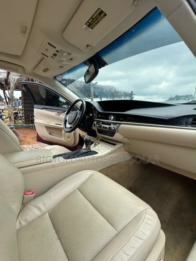 Lexus ES 350 FWD 2014 Red