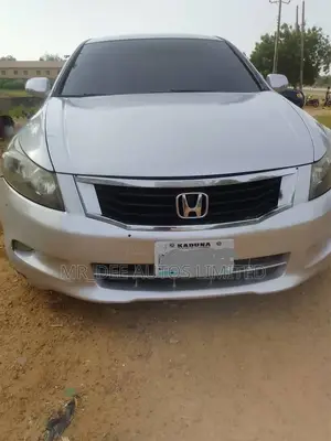 Honda Accord 2008 Silver